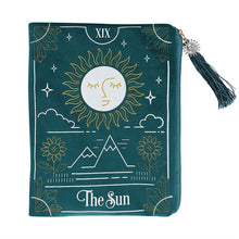 Cargar imagen en el visor de la galería, The Sun Tarot Card Zippered Bag
